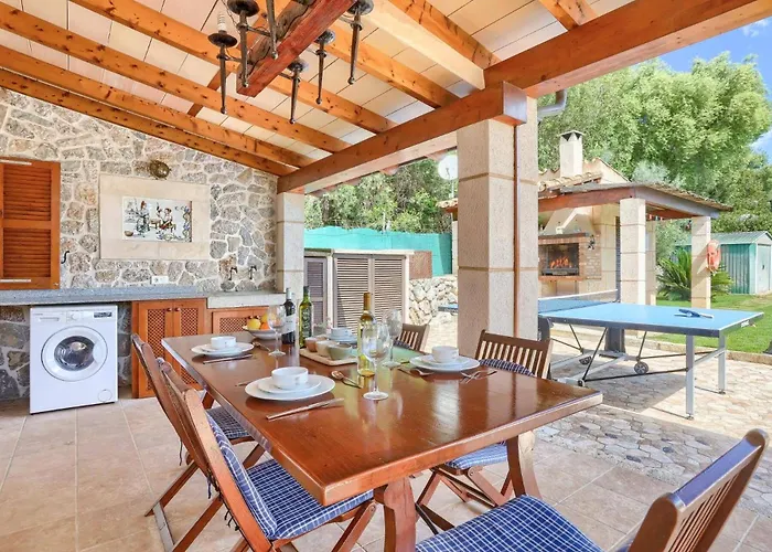 Joan Toni By Villa *