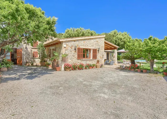 Joan Toni By Villa *